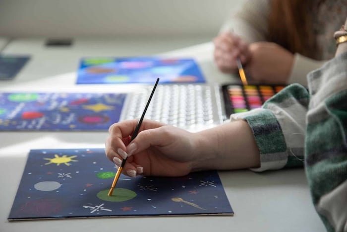 Outpatient art therapy