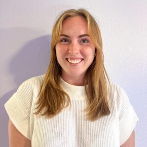 Carly Henling Headshot