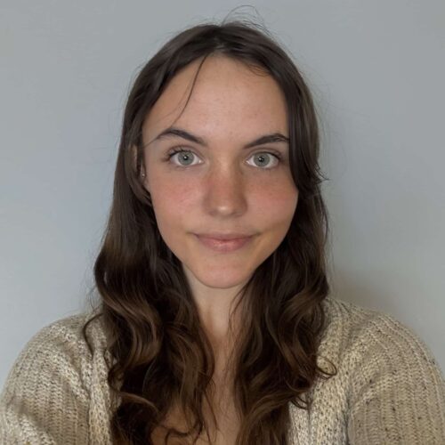 Molly Senita Headshot