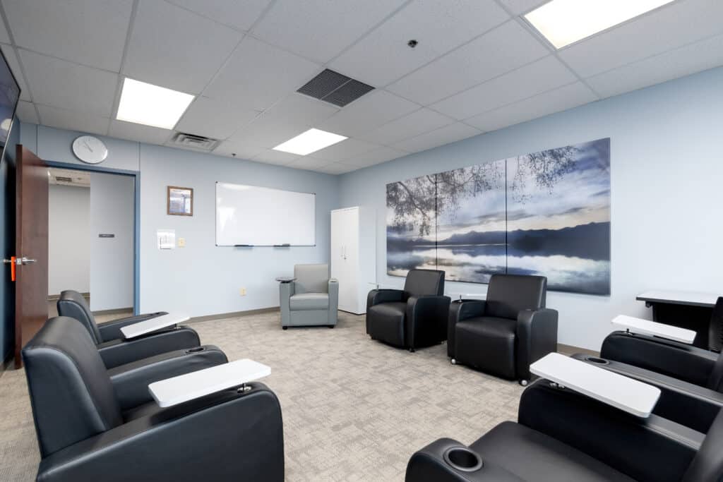 Pasadena Villa Outpatient Quad Cities8