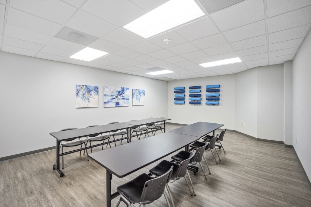 PVOP Raleigh - group therapy room