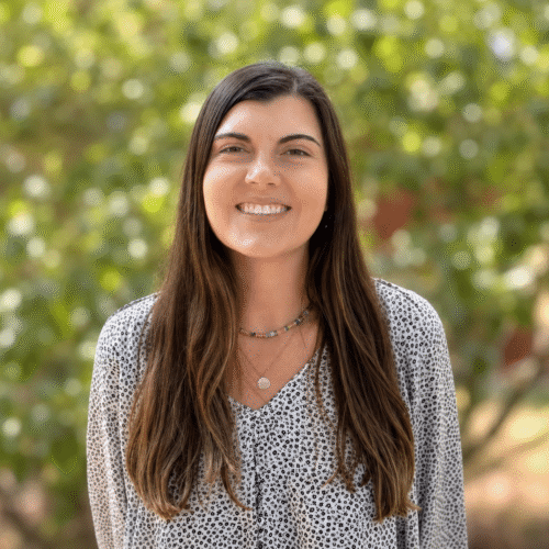 Clare-Bates-Headshot