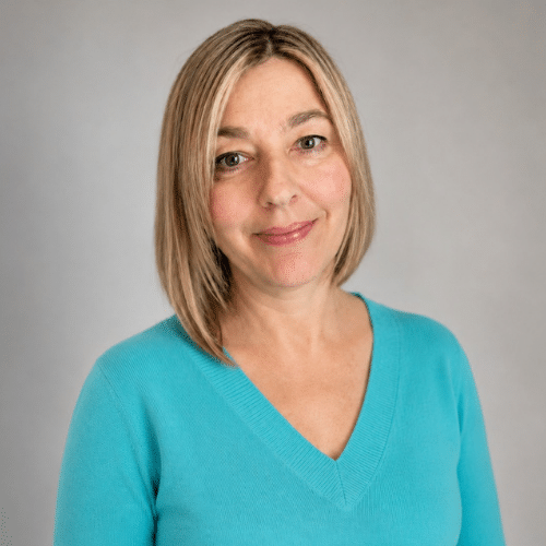 Headshot of Lauren Bradley – Associate Therapist for Pasadena Villa Chapel Hill
