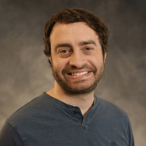 Adam Tabak, LLMSW, Associate Therapist